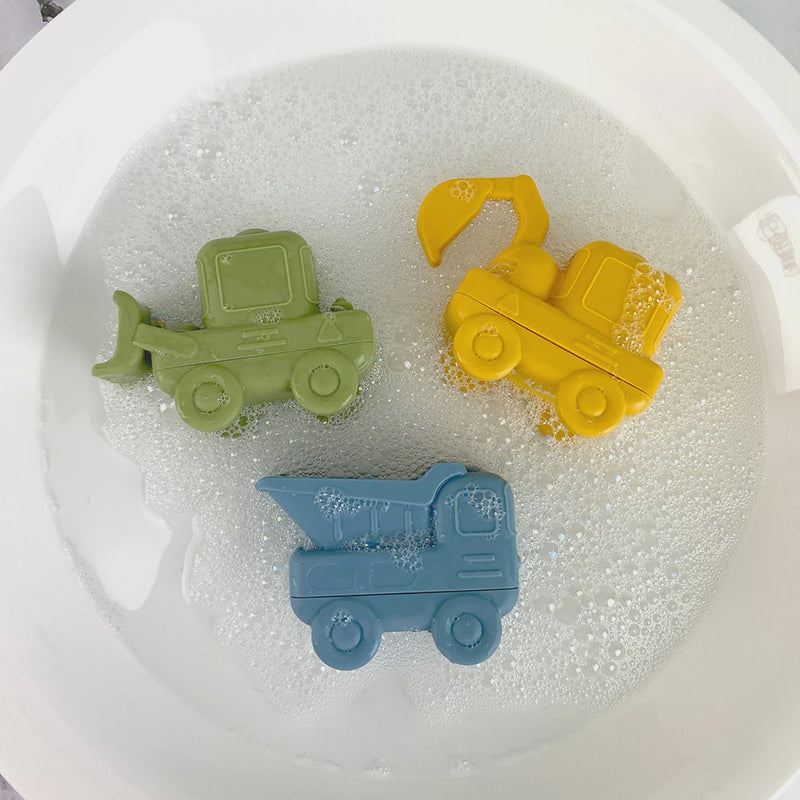 SILICONE SQUEEZY BATH TOYS - TRUCK 3pc